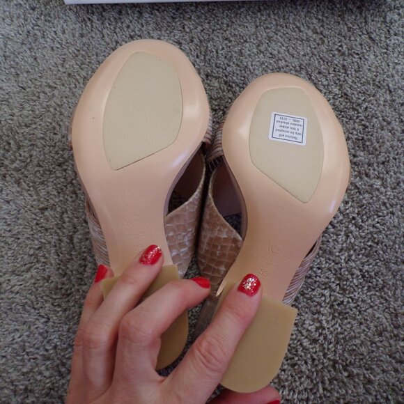 NIB AGL ITALIAN pink and white sandals 39 - Picture 5 of 11